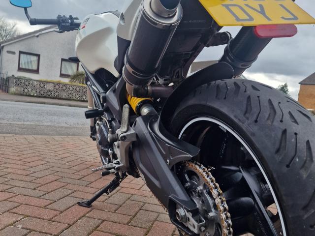 Ducati Monster 696 Plus 0