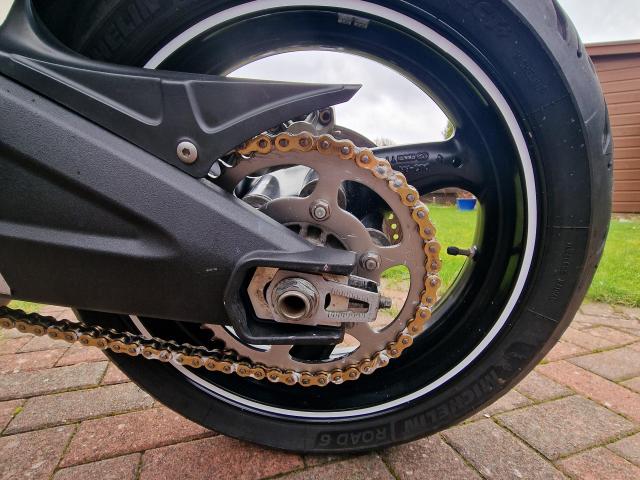 Ducati Monster 696 Plus 3