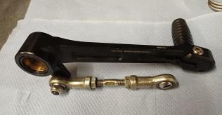 Scrambler adjustable footpegs & levers