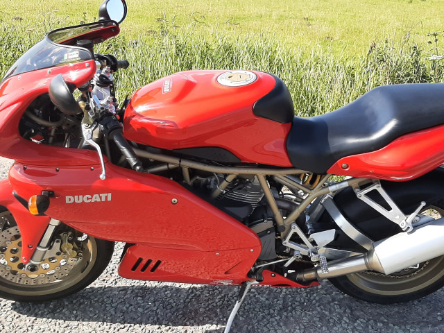 Ducati 900ss ie 4