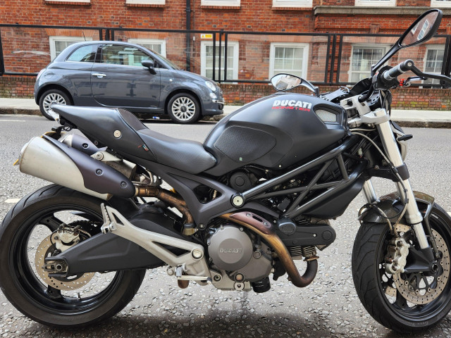2012 Ducati Monster 696+ ABS – low mileage – Cat N 1 2012 Ducati Monster 696+ ABS – low mileage – Cat N 1