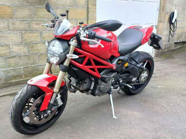 Ducati Monster 1100 Evo 5