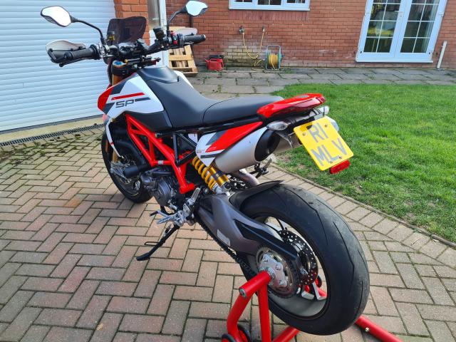 Ducati Hypermotard 950 SP 2022(72) 6