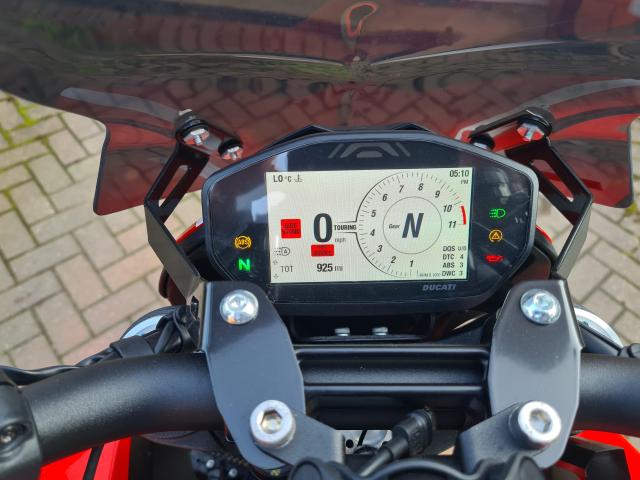 Ducati Hypermotard 950 SP 2022(72) 3