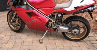 Ducati 916