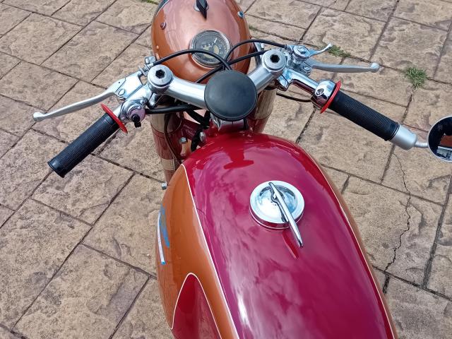 1964 Ducati TS 175 4