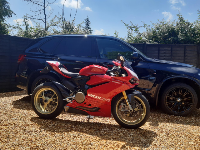 Panigale 1299s. 1 Panigale 1299s. 1