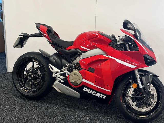 DUCATI PANIGALE V4 MY19 16