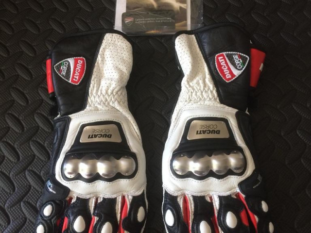GUANTO CORSE MOTORBIKE LEATHER RACING GLOVES PROTECTOR SIZE (SMALL) 1 GUANTO CORSE MOTORBIKE LEATHER RACING GLOVES PROTECTOR SIZE (SMALL) 1