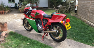 1980 900 Replica