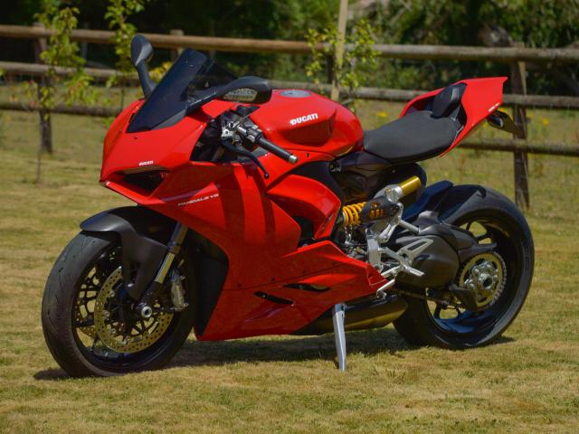 Panigale V2 9