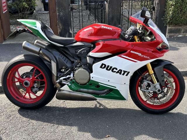 Panigale 1299R Final Edition 0