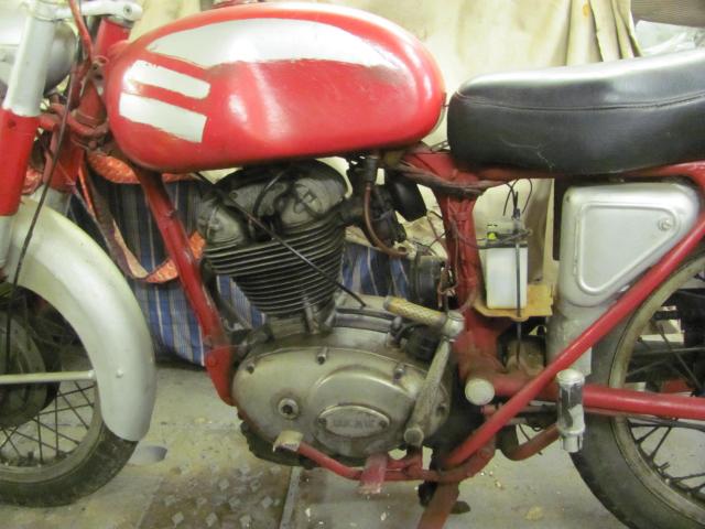 Mototrans Ducati TS200 3