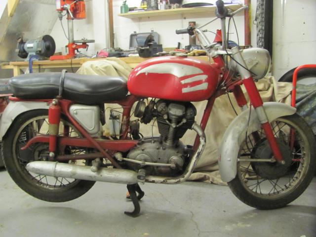 Mototrans Ducati TS200 4