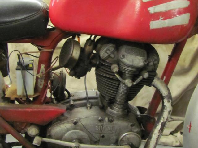 Mototrans Ducati TS200 5
