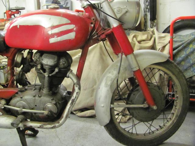 Mototrans Ducati TS200 7