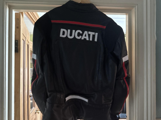 Ducati Corse Leather Jacket 4 Ducati Corse Leather Jacket 4