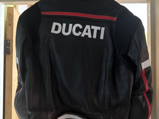 Ducati Corse Leather Jacket 5 Ducati Corse Leather Jacket 5
