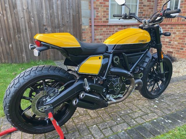 Ducati Scrambler 800 Full Throttle 3
