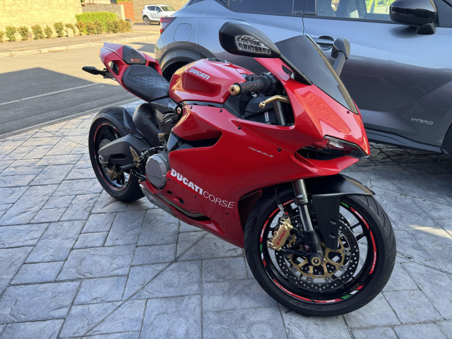 Ducat 899 Panigale 0 Ducat 899 Panigale 0