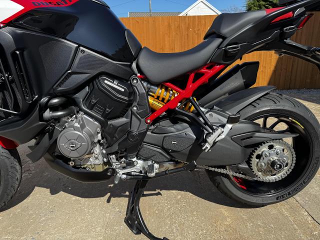 Multistrada V4 Pikes Peak 5
