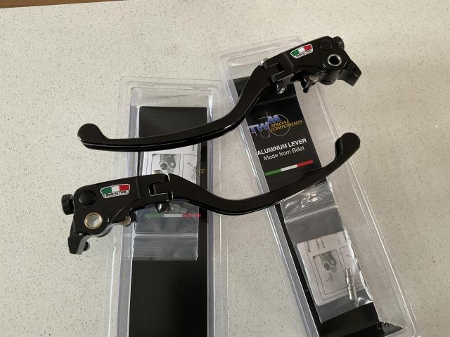 TWM Billet CNC Folding Clutch / brake Adjustable Levers 0