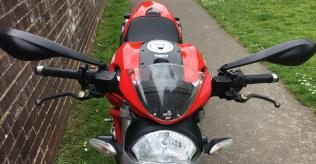 Ducati 696 Monster +