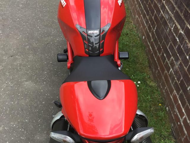 Ducati 696 Monster + 3
