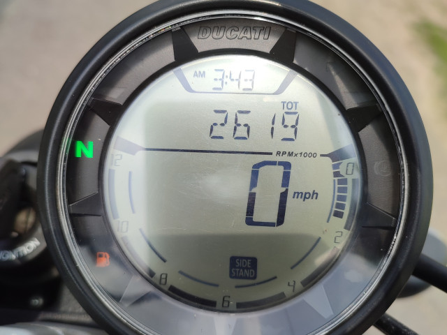 Ducati Scrambler 400 7