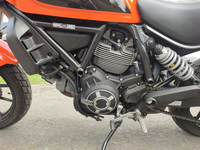 Ducati Scrambler 400 5