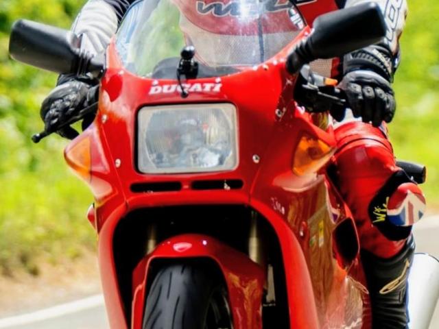 1998 Ducati 750 Super sport for sale 6