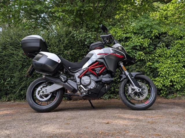 2021 Multistrada 950S in GP White 1