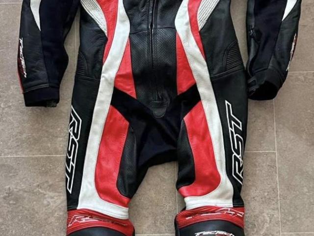 RST Tractech Evo Suit Black/Red/White UK38/EU48 0
