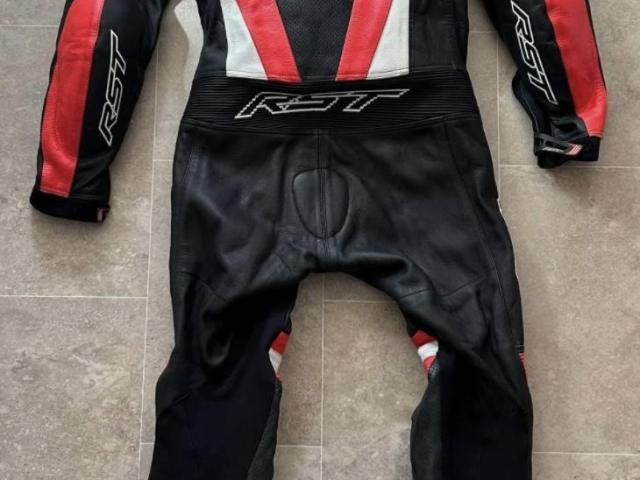 RST Tractech Evo Suit Black/Red/White UK38/EU48 1