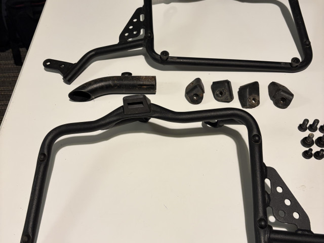 Givi rack for scrambler PL7407 0