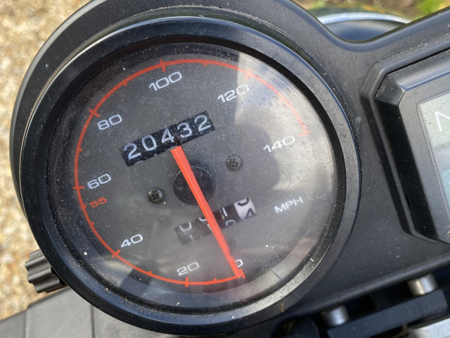 Ducati Monster M900 4 Ducati Monster M900 4
