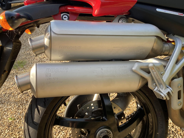 Ducati Monster 800 2sr 3 Ducati Monster 800 2sr 3