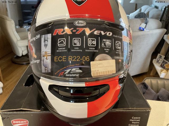 DUCATI ARAI RX-7V EVO CORSE POWER HELMET Large 2 DUCATI ARAI RX-7V EVO CORSE POWER HELMET Large 2