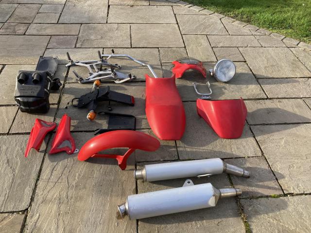 Various 1995 Ducati M600 (750/900) parts 0