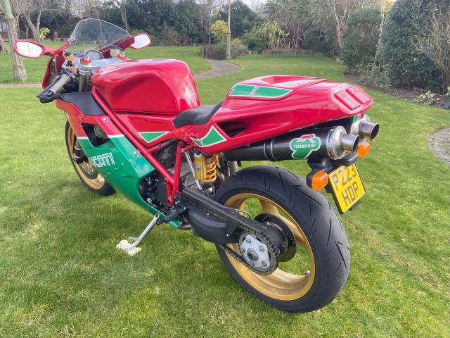 Ducati 916 Biposto 1997 5