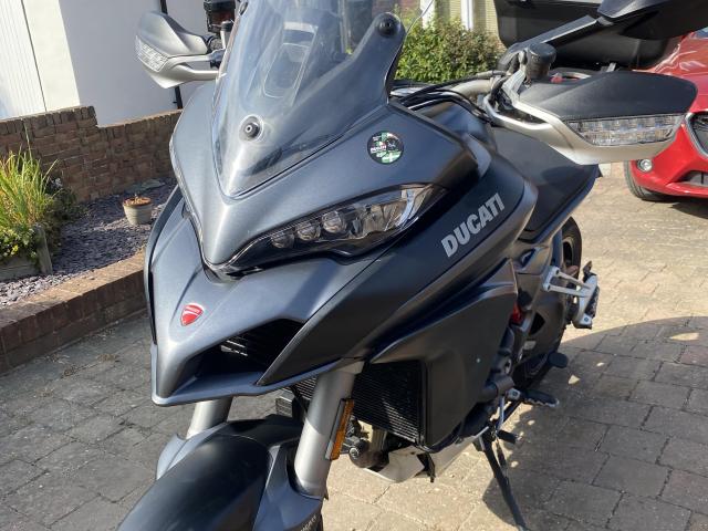 2017 Ducati Multistrada 1200S dvt Volcano Gray 9