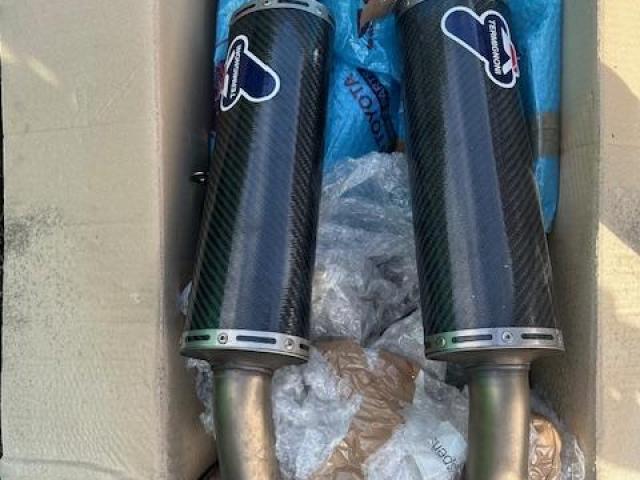 Ducati M900 Monster 2