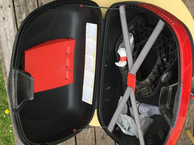 Givi removable top box with fixing plate and OEM rack for Mutlistrada 620/1000 3