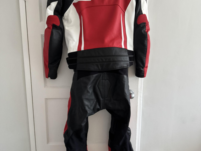 Ducati Speed Evo C1 2 piece Leathers 4