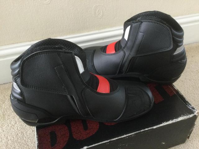 Ducati “Theme” Short Boots Size EU43 UK 9 4