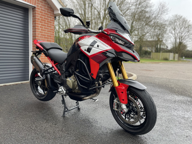 Ducati Multistrada V4 Pikes Peak, Extra Special With Massive Spec 0