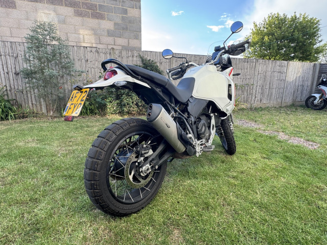 Ducati DesertX 937 cc 4