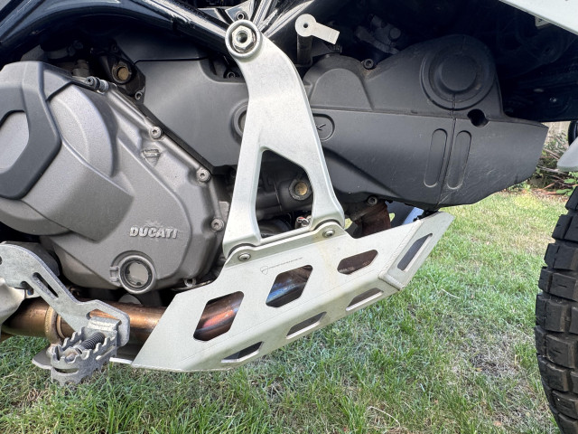 Ducati DesertX 937 cc 9