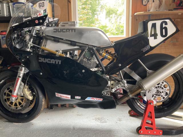 Ducati TTF1 750 0