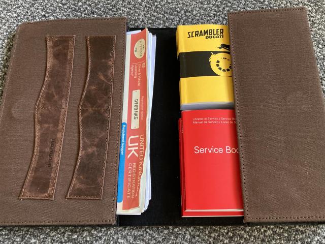 Ducati Scrambler 800 Classic 9